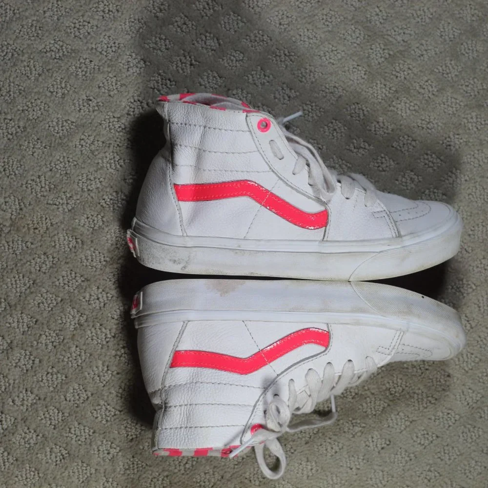 Vans Women's Size 6.5 White and Neon Pink Leather High Top Shoes